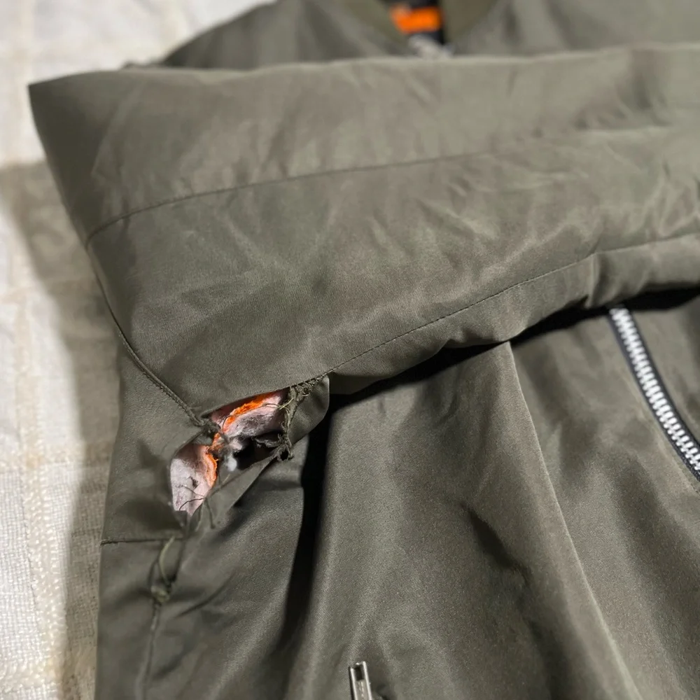 Bomber Jacket - Picture 8 of 9